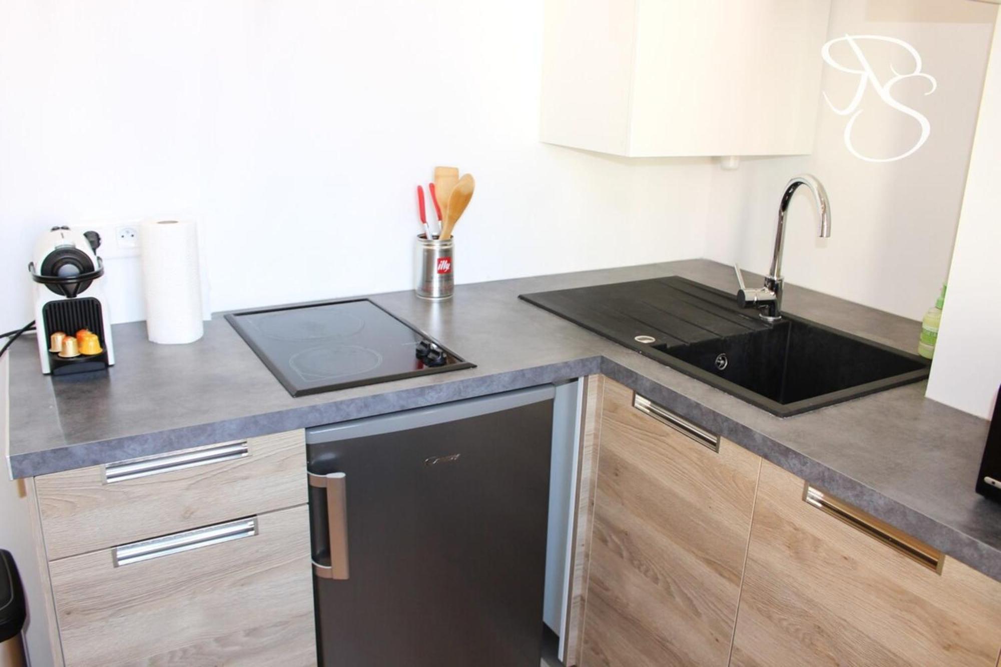 Beautiful Studio Cannes Center Экстерьер фото
